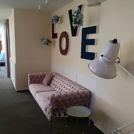 B 101 Apartment